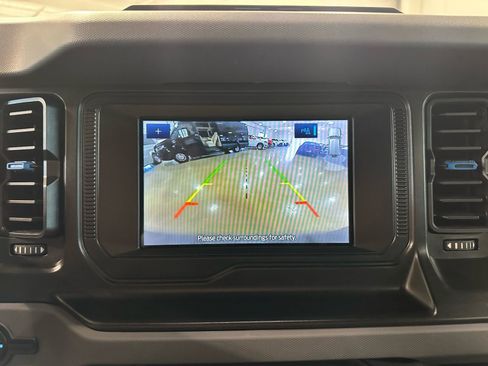 Used 2023 Ford Bronco Black Diamond image 30