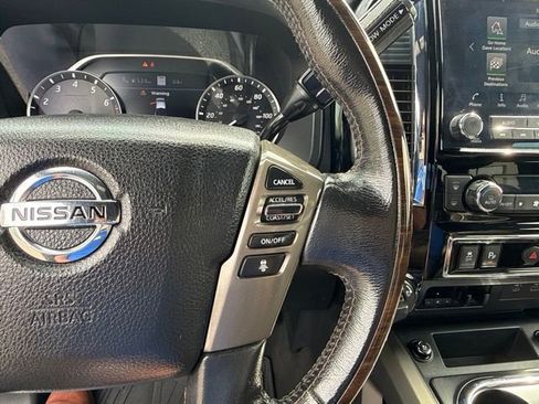 Used 2020 Nissan Titan Platinum Reserve w/ Moonroof Package AWD/4WD image 39