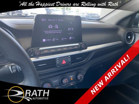 Used 2023 Kia Forte LXS FWD image 15
