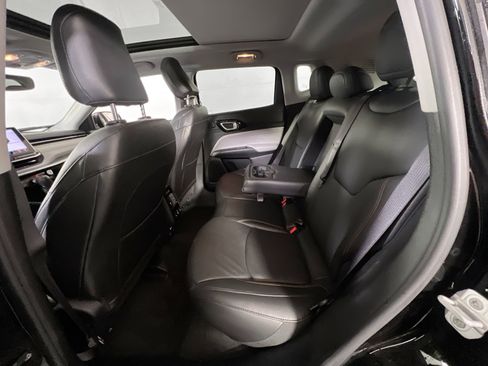 Used 2022 Jeep Compass Limited w/ Elite Group image 26