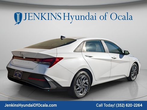 New 2026 Hyundai Elantra Sport FWD image 3