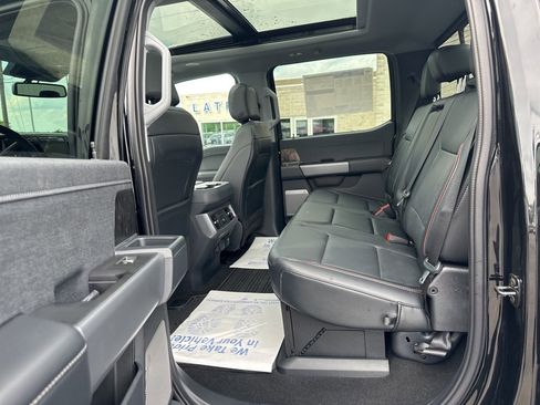 New 2024 Ford F250 Lariat w/ Lariat Ultimate Package image 25