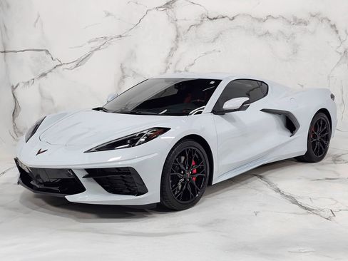 Used 2023 Chevrolet Corvette Stingray Premium Cpe w/ 3LT image 6