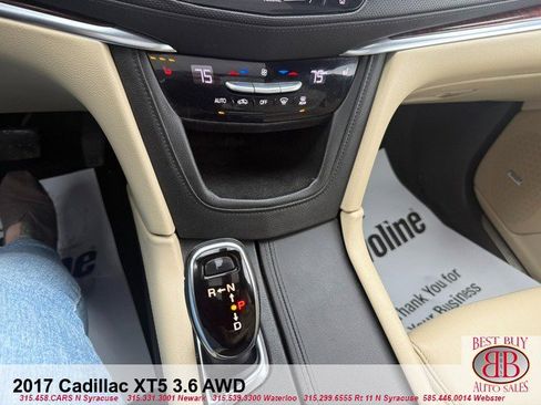Used 2017 Cadillac XT5 Luxury w/ Driver Awareness Package image 17