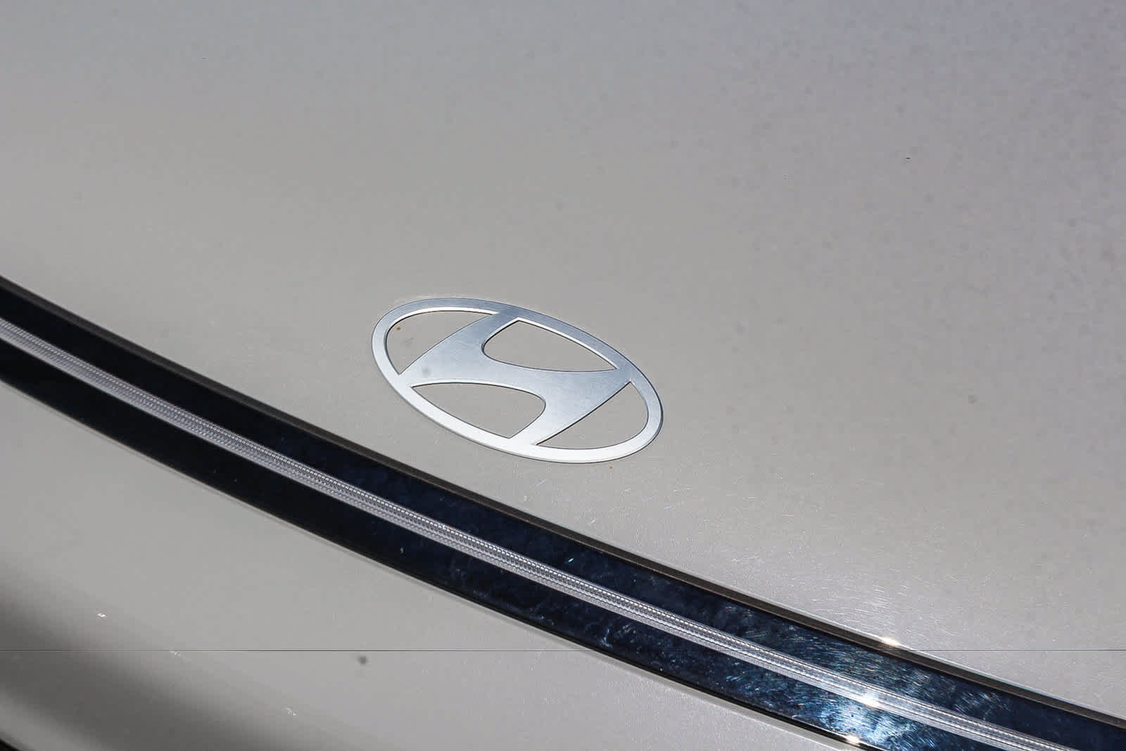 Certified 2024 Hyundai Kona SE FWD image 14