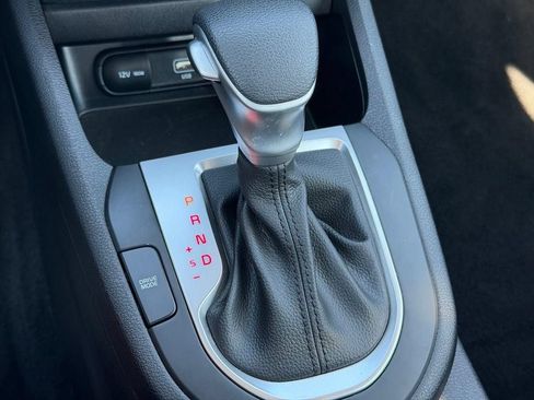 Used 2024 Kia Forte LXS FWD image 21