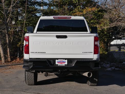 Used 2024 Chevrolet Silverado 2500 Custom w/ Custom Value Package image 22