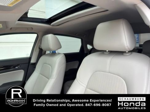 Used 2024 Honda Civic EX-L image 13