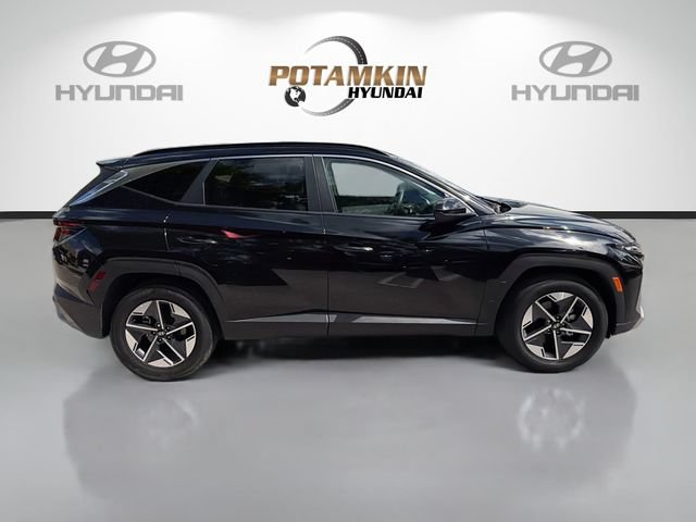 Certified 2025 Hyundai Tucson SEL FWD image 4