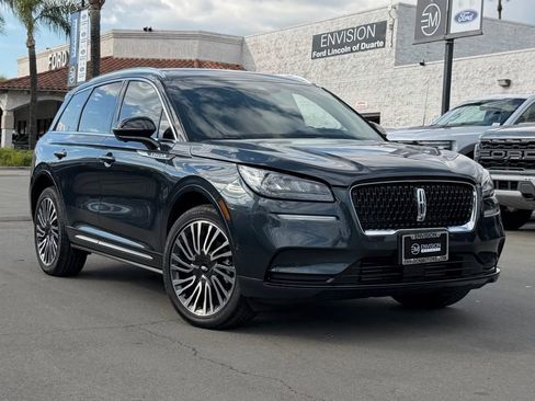 Used 2022 Lincoln Corsair Reserve w/ Equipment Group 201A image 2