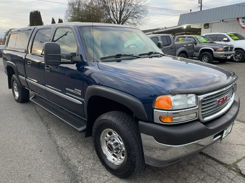 Used 2002 GMC Sierra 2500 2WD Crew Cab HD image 3