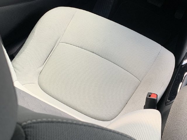 Used 2021 Toyota Corolla LE FWD image 18