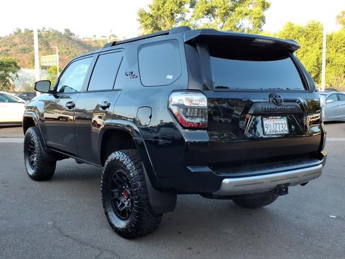 Used 2023 Toyota 4Runner TRD Off-Road Premium w/ Moonroof Package AWD/4WD image 8