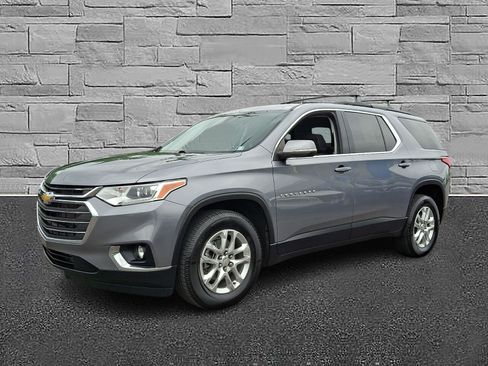 Used 2021 Chevrolet Traverse LT AWD/4WD image 5