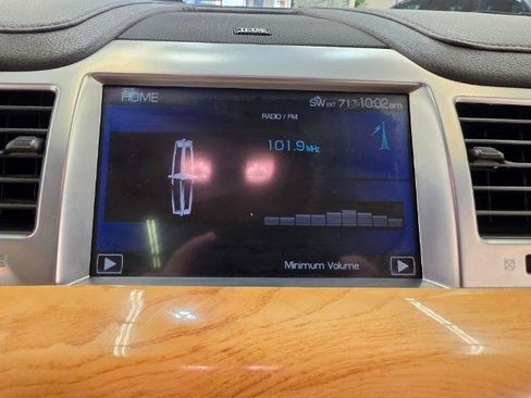 Used 2011 Lincoln MKS AWD w/ 102A Rapid Spec Order Code image 23