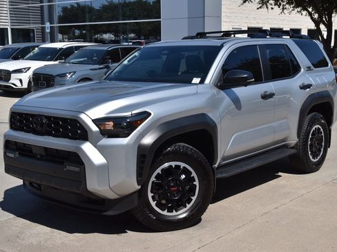 Used 2025 Toyota 4Runner TRD Off-Road Premium w/ Tow Technology Package AWD/4WD image 41