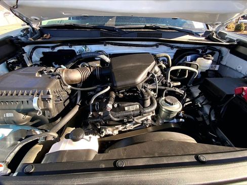 Certified 2022 Toyota Tacoma SR image 28