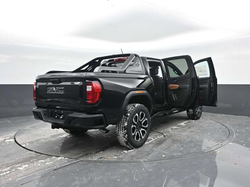 New 2026 GMC Canyon AT4 w/ Nightfall Edition image 45