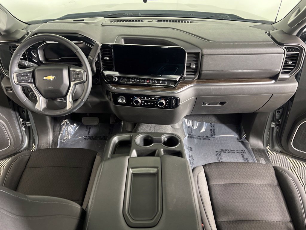 Certified 2024 Chevrolet Silverado 1500 LT AWD/4WD image 10