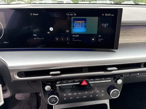 Used 2026 Hyundai Ioniq 9 Limited AWD/4WD image 30