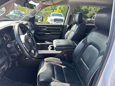 Certified 2022 RAM 1500 Laramie AWD/4WD image 4