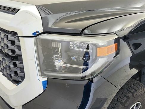 Used 2020 Toyota Tundra SR5 w/ TRD Off-Road Package AWD/4WD image 31
