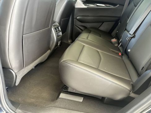 Used 2025 Cadillac XT5 Premium Luxury image 32