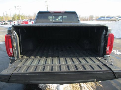 Used 2021 GMC Sierra 1500 SLT w/ SLT Premium Plus Package image 7