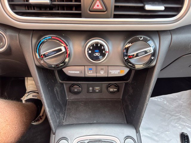 Used 2019 Hyundai Kona SEL AWD/4WD image 18