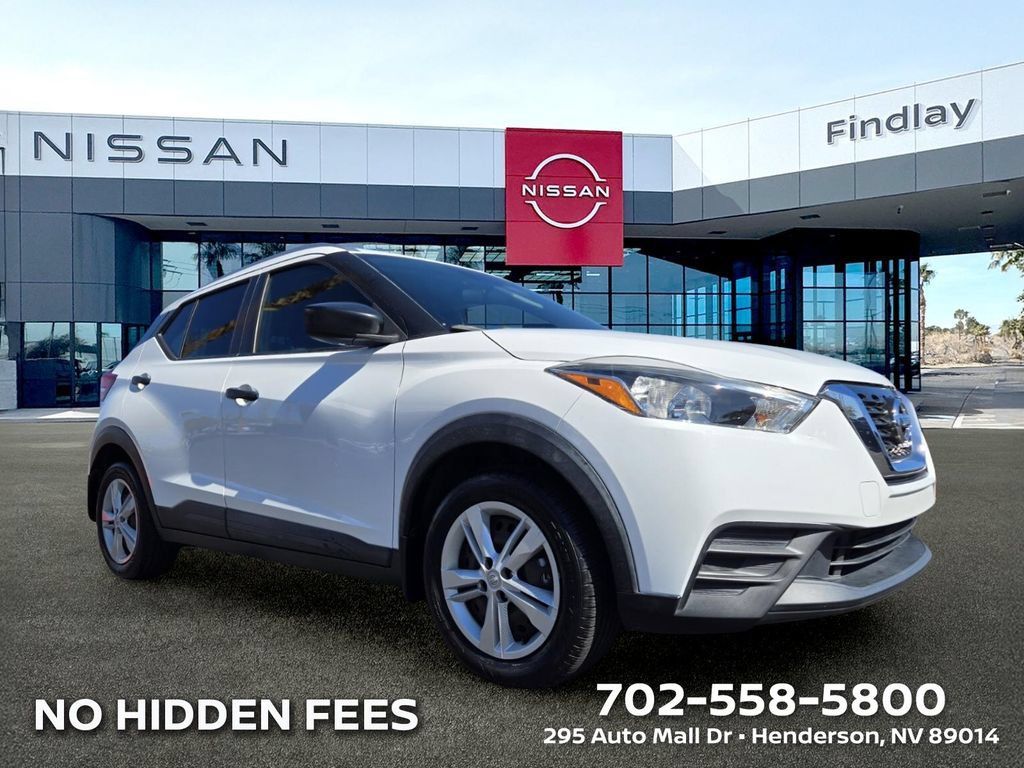 Used 2018 Nissan Kicks S FWD image 1