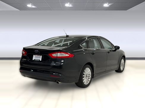 Used 2014 Ford Fusion SE FWD image 7