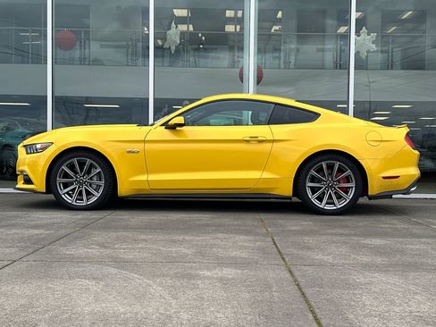 Used 2015 Ford Mustang GT Premium image 6