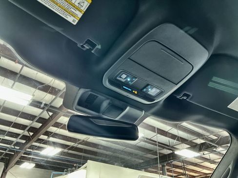 Used 2022 Ford F150 XLT w/ Equipment Group 302A High image 32