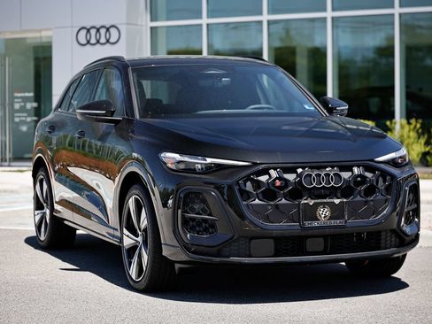 New 2026 Audi SQ5 Premium Plus AWD/4WD image 2