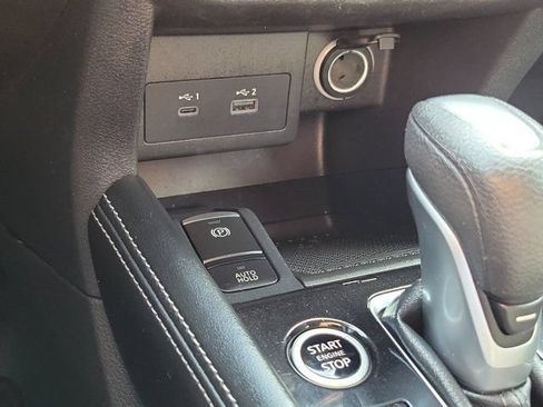 Certified 2023 Nissan Kicks SV FWD image 27