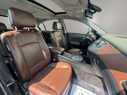 Used 2014 Hyundai Genesis 3.8 w/ Premium Package 02 RWD image 16