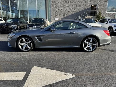 Used 2017 Mercedes-Benz SL 550 image 6
