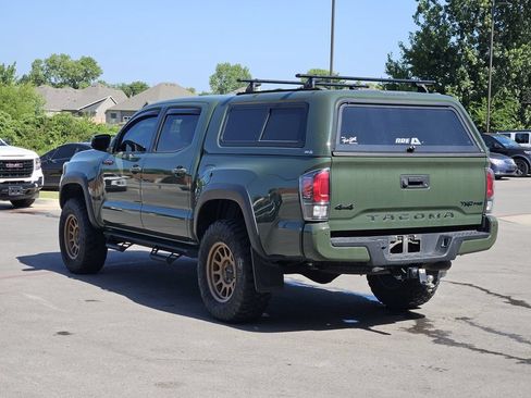 Used 2020 Toyota Tacoma TRD Pro AWD/4WD image 3