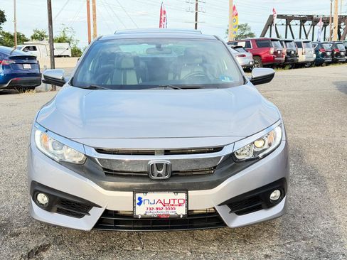 Used 2016 Honda Civic EX-T image 10