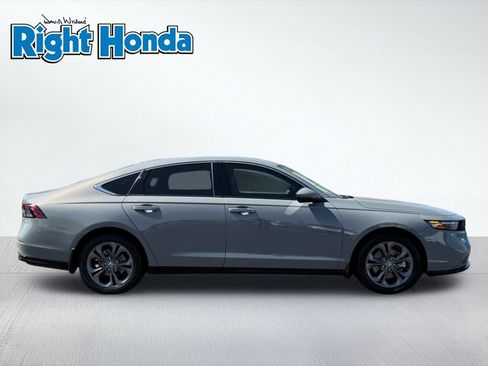 Certified 2024 Honda Accord EX-L image 10