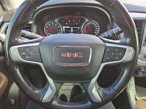 Used 2018 GMC Acadia SLE AWD/4WD image 17