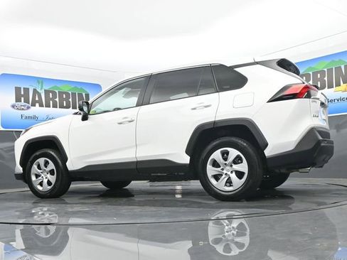 Used 2024 Toyota RAV4 LE image 21