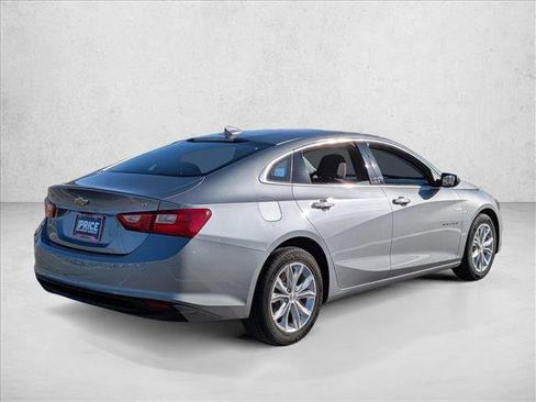 Used 2024 Chevrolet Malibu LT image 5