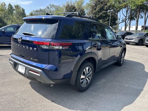 New 2026 Nissan Pathfinder SL AWD/4WD image 7