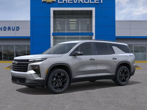 New 2027 Chevrolet Traverse LT w/ Midnight/Sport Edition AWD/4WD image 2