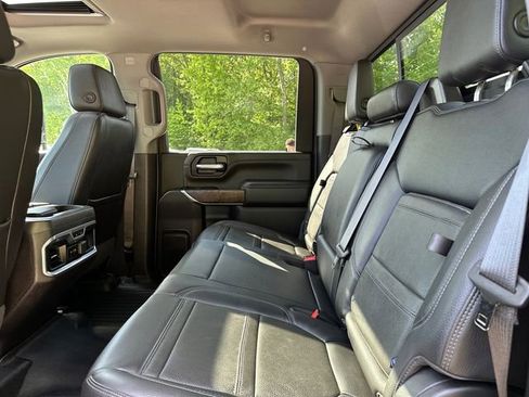 Used 2022 GMC Sierra 2500 Denali AWD/4WD image 19