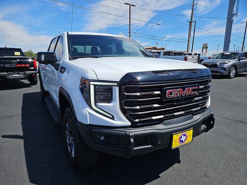 Used 2024 GMC Sierra 1500 AT4X AWD/4WD image 7