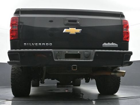 Used 2014 Chevrolet Silverado 1500 High Country w/ High Country Premium Package AWD/4WD image 13