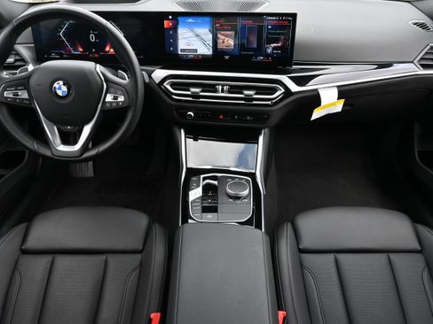 Certified 2024 BMW 330i 330i w/ Premium Package image 12