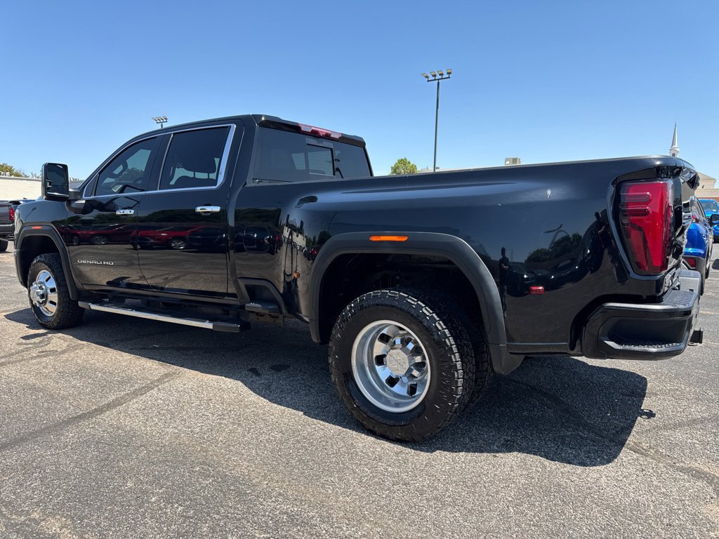 Used 2024 GMC Sierra 3500 Denali w/ Denali Reserve Package AWD/4WD image 6